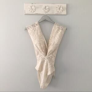 Anthropologie Mes Demoiselles Cream Lace Fanti Deep V Bodysuit NEW